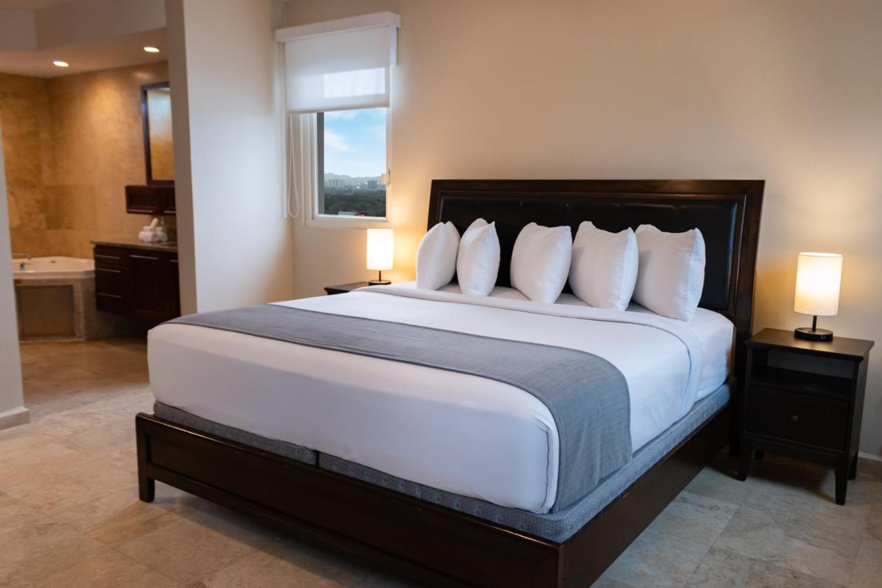 Ciqala Suites Hotel - San Juan Esterno foto