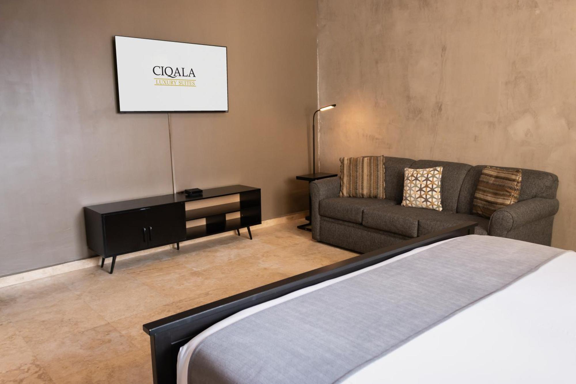 Ciqala Suites Hotel - San Juan Esterno foto
